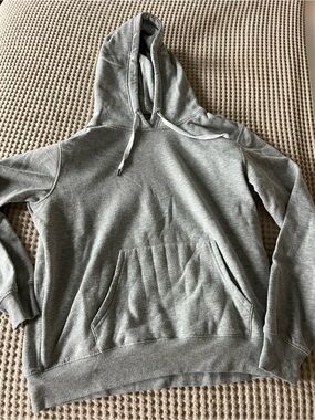 mandee Heather Gray Hooded Pullover Sweatshirt